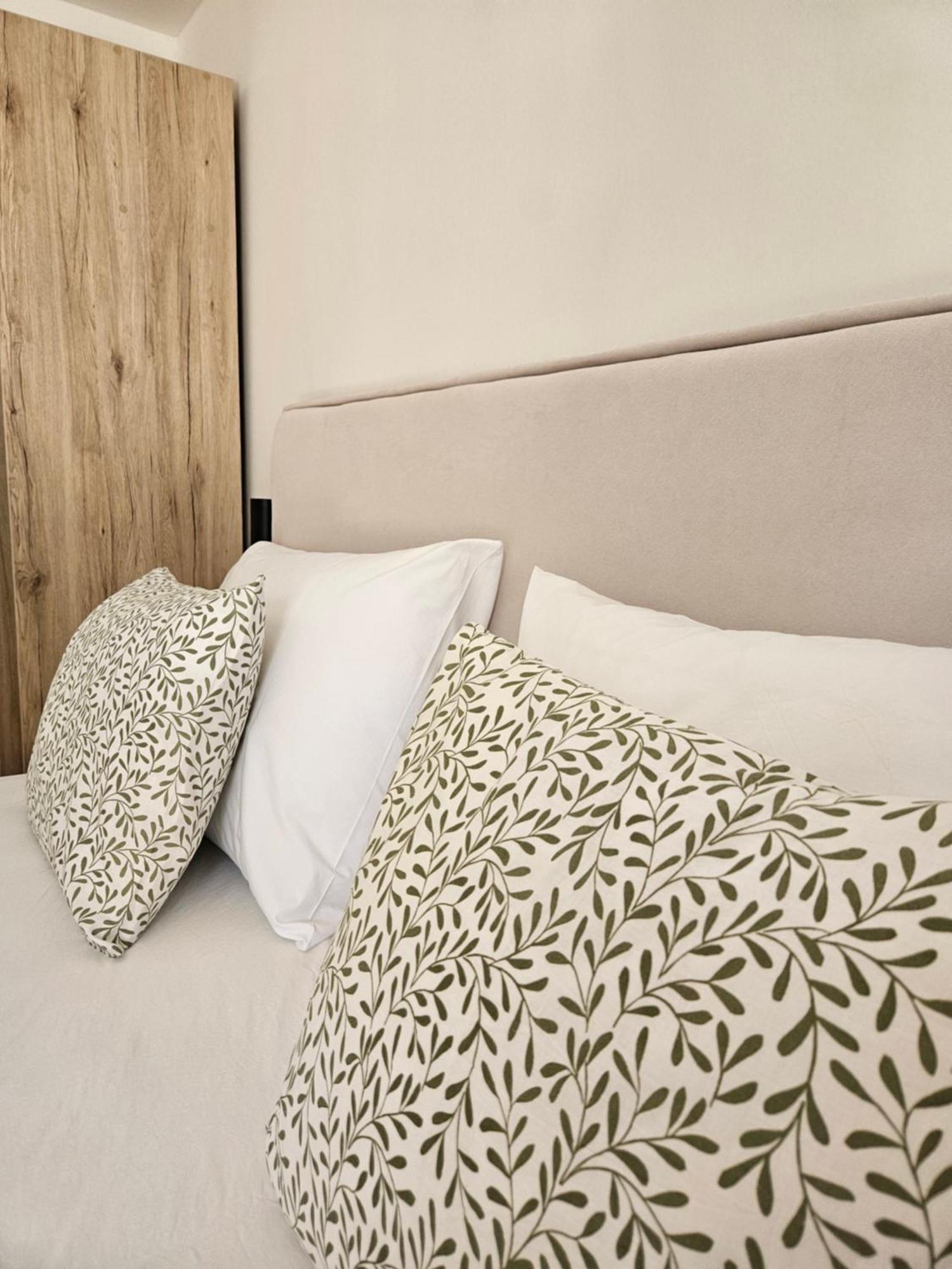 Lendas Studio Apartment Башка-Вода Екстер'єр фото