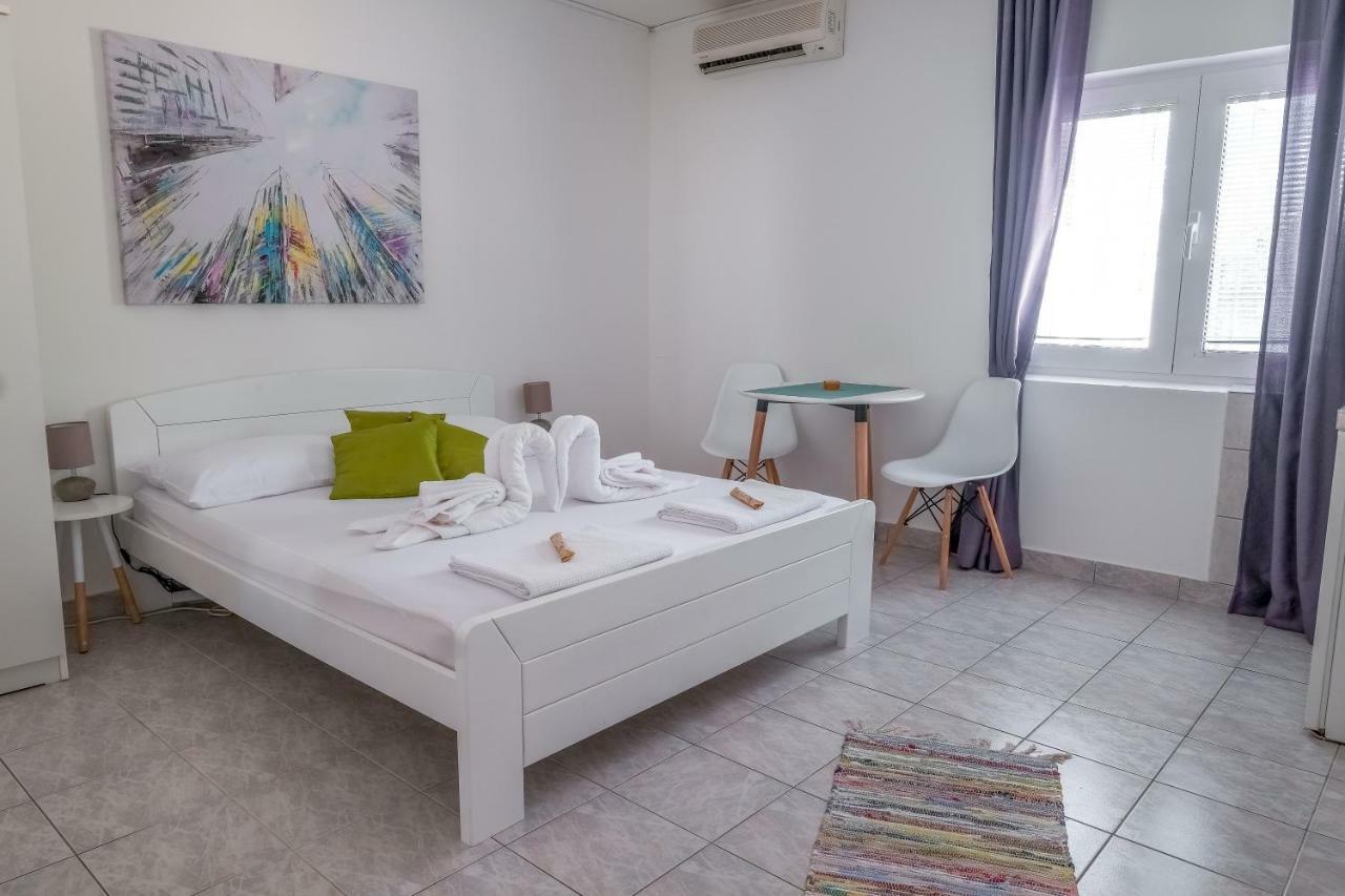 Lendas Studio Apartment Башка-Вода Екстер'єр фото